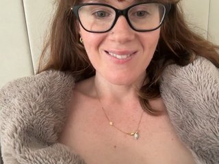REDHEADROSIE