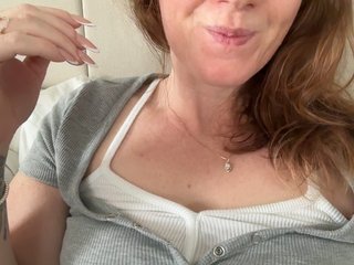 REDHEADROSIE