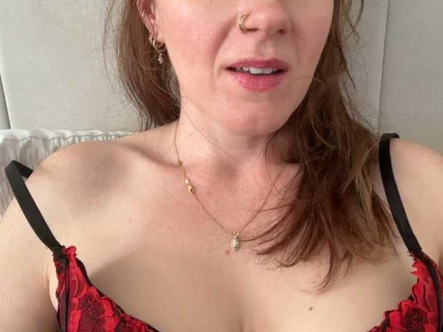 REDHEADROSIE