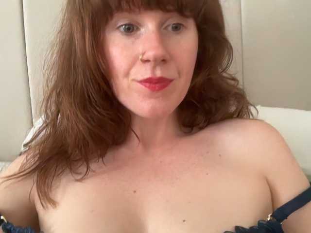 REDHEADROSIE