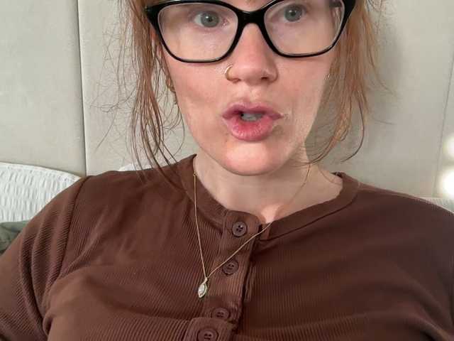 REDHEADROSIE