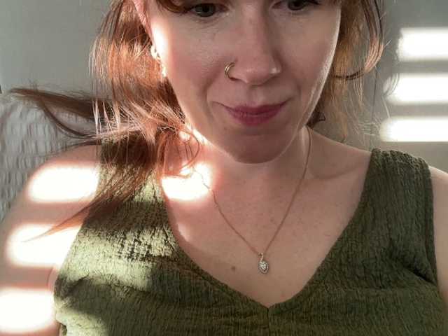 REDHEADROSIE