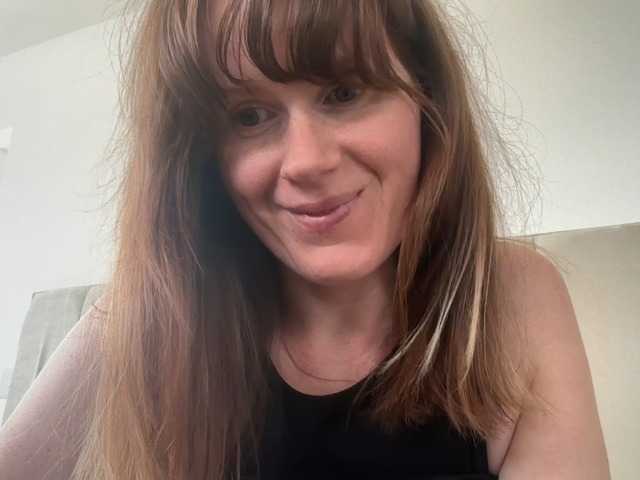 REDHEADROSIE