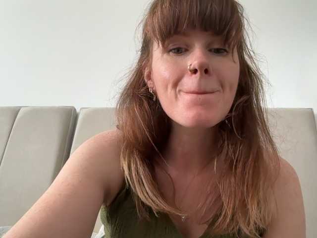 REDHEADROSIE