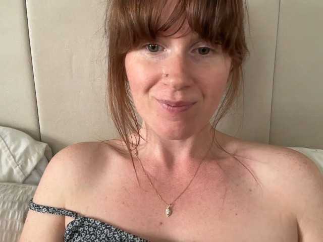 REDHEADROSIE
