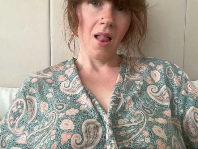 REDHEADROSIE