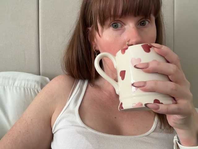 REDHEADROSIE live cam preview
