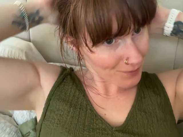 REDHEADROSIE