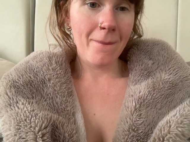 REDHEADROSIE