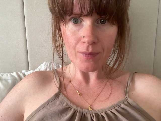 REDHEADROSIE