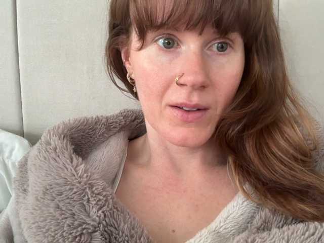 REDHEADROSIE