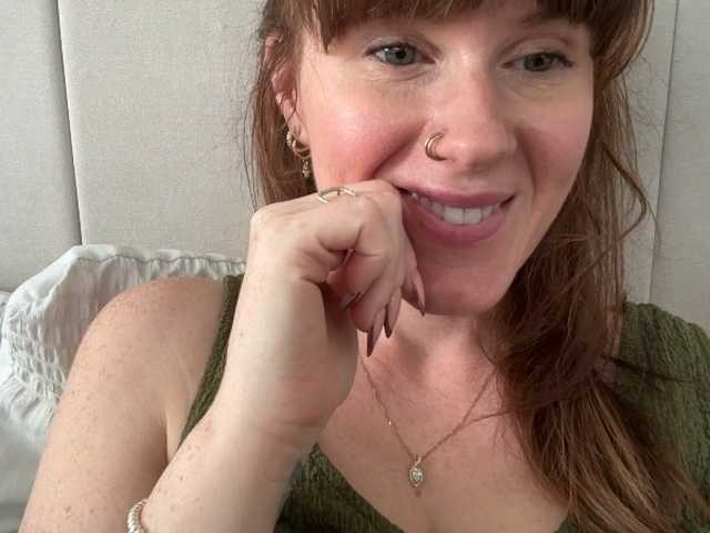 REDHEADROSIE