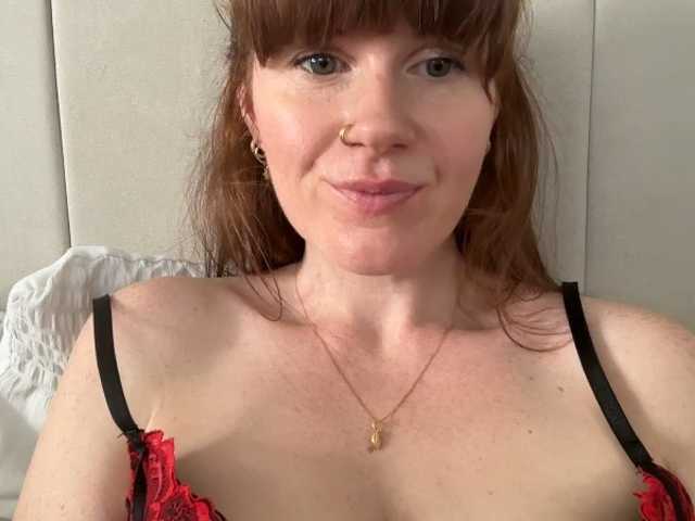 REDHEADROSIE