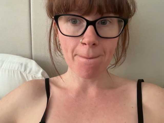 REDHEADROSIE