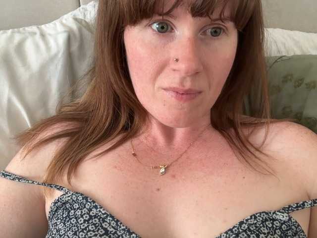 REDHEADROSIE