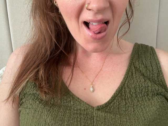 REDHEADROSIE
