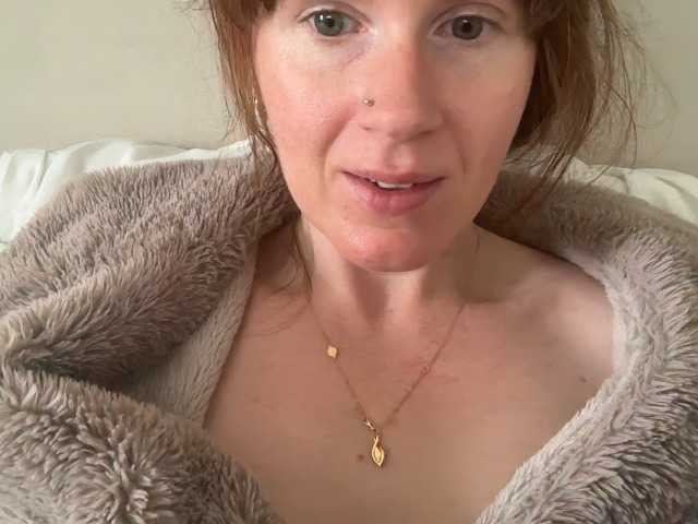 REDHEADROSIE