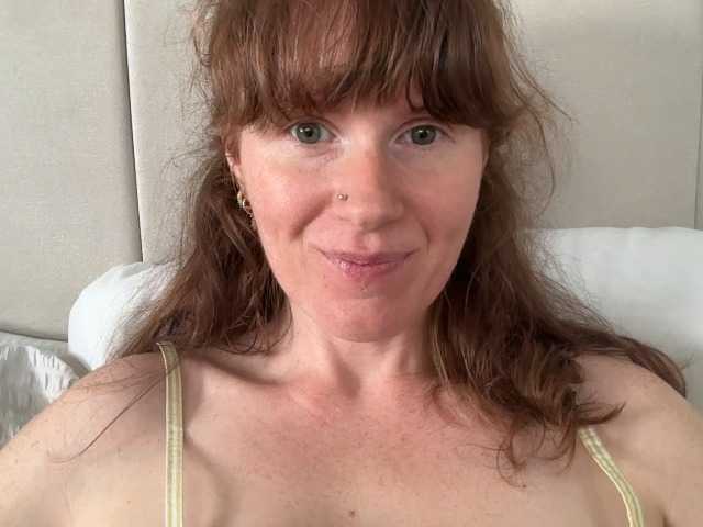 REDHEADROSIE