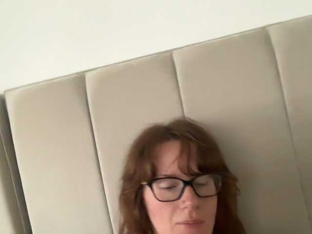 REDHEADROSIE live cam on BongaCams