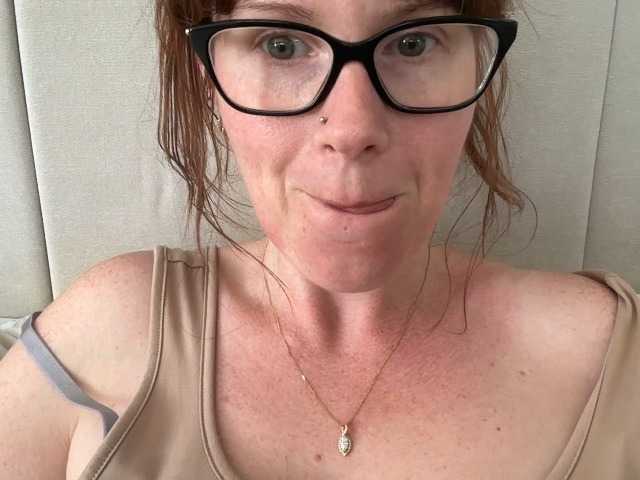 REDHEADROSIE