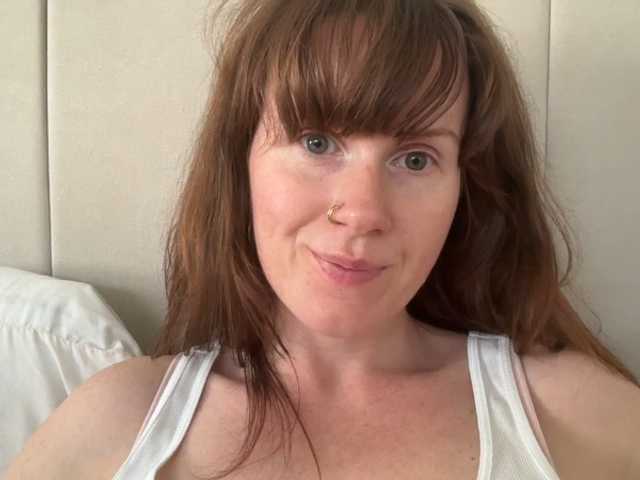 REDHEADROSIE
