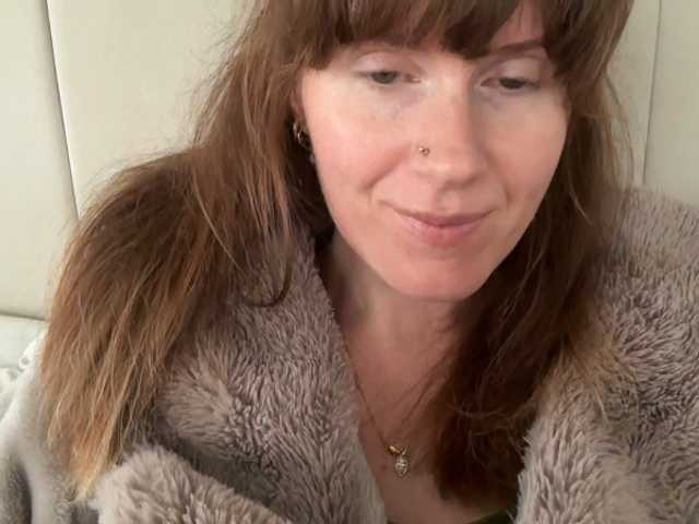 REDHEADROSIE