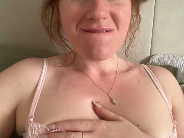 REDHEADROSIE
