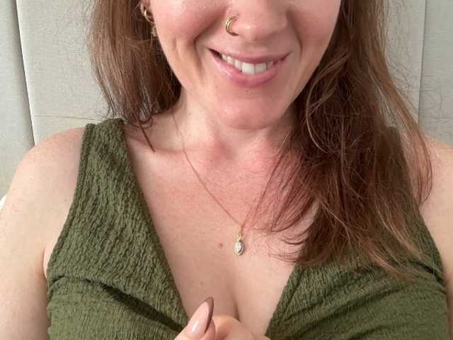 REDHEADROSIE