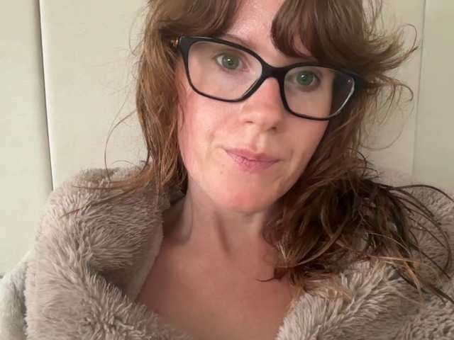 REDHEADROSIE