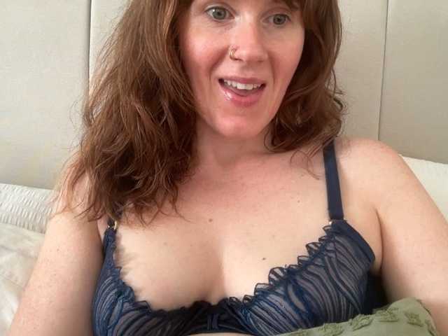 REDHEADROSIE