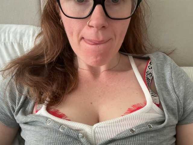 REDHEADROSIE