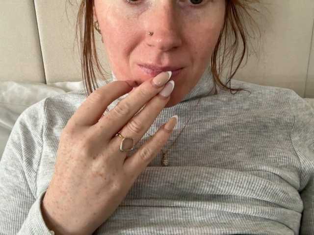 REDHEADROSIE