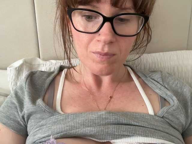 Preview for REDHEADROSIE