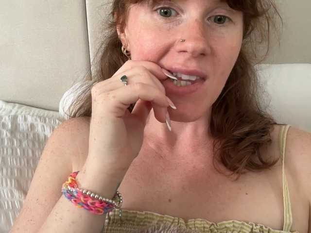 REDHEADROSIE