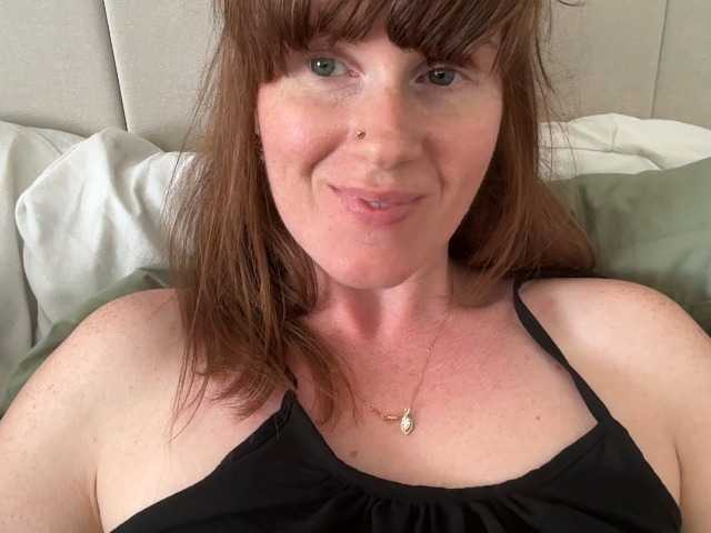 REDHEADROSIE