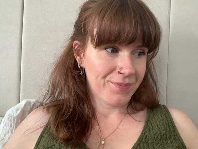REDHEADROSIE