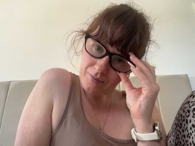 REDHEADROSIE live cam on BongaCams