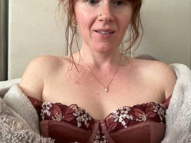 REDHEADROSIE