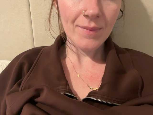 REDHEADROSIE