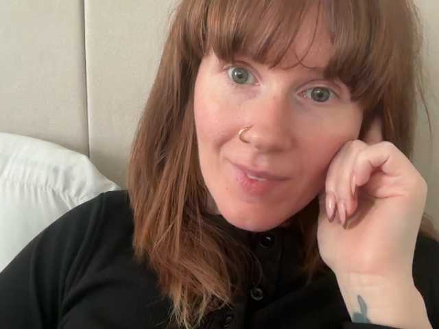 REDHEADROSIE