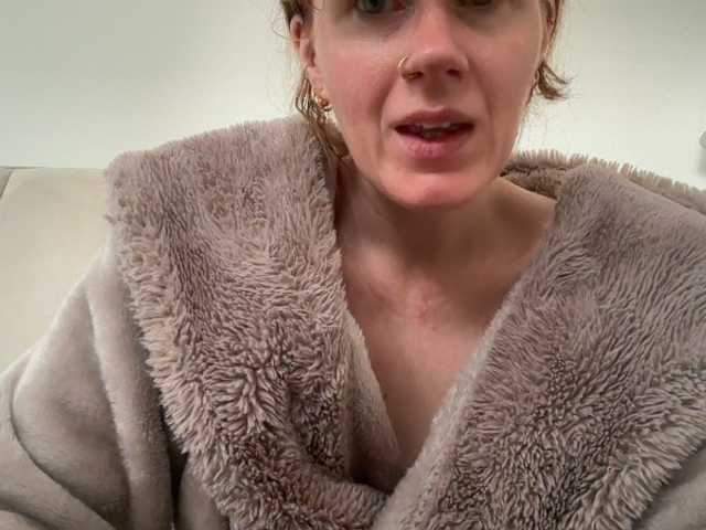 REDHEADROSIE