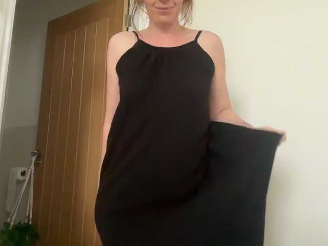 REDHEADROSIE live cam on BongaCams
