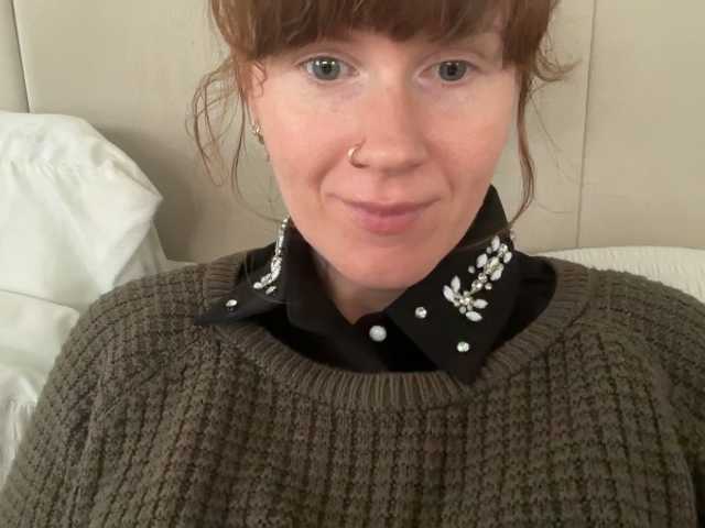 REDHEADROSIE live cam on BongaCams