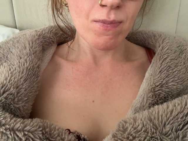 REDHEADROSIE