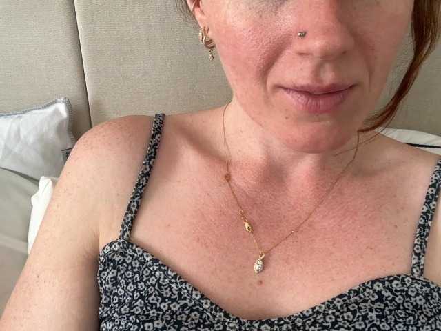 REDHEADROSIE