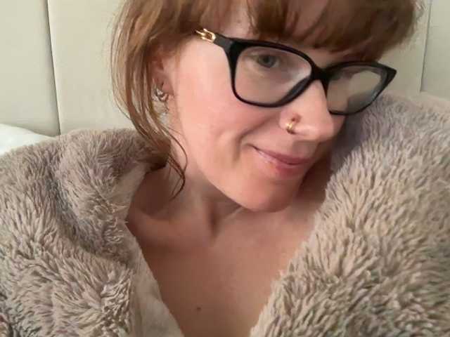 REDHEADROSIE
