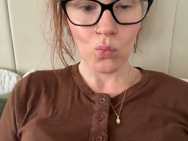 REDHEADROSIE