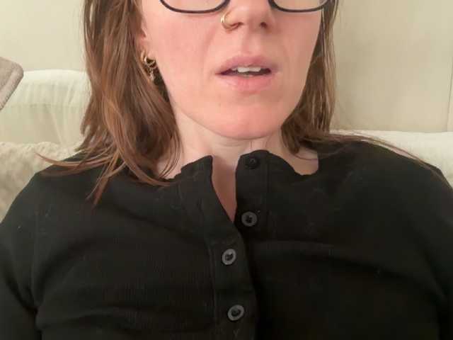 REDHEADROSIE live cam on BongaCams
