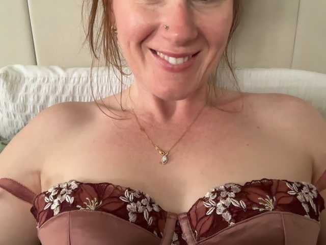 REDHEADROSIE