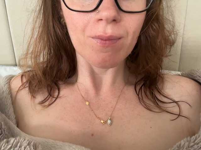 REDHEADROSIE